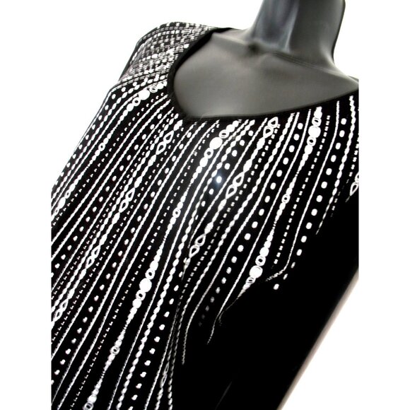 Karen Scott Tunic with Black/Silver patterned, Button down, Size Medium, NWT - Picture 6 of 11
